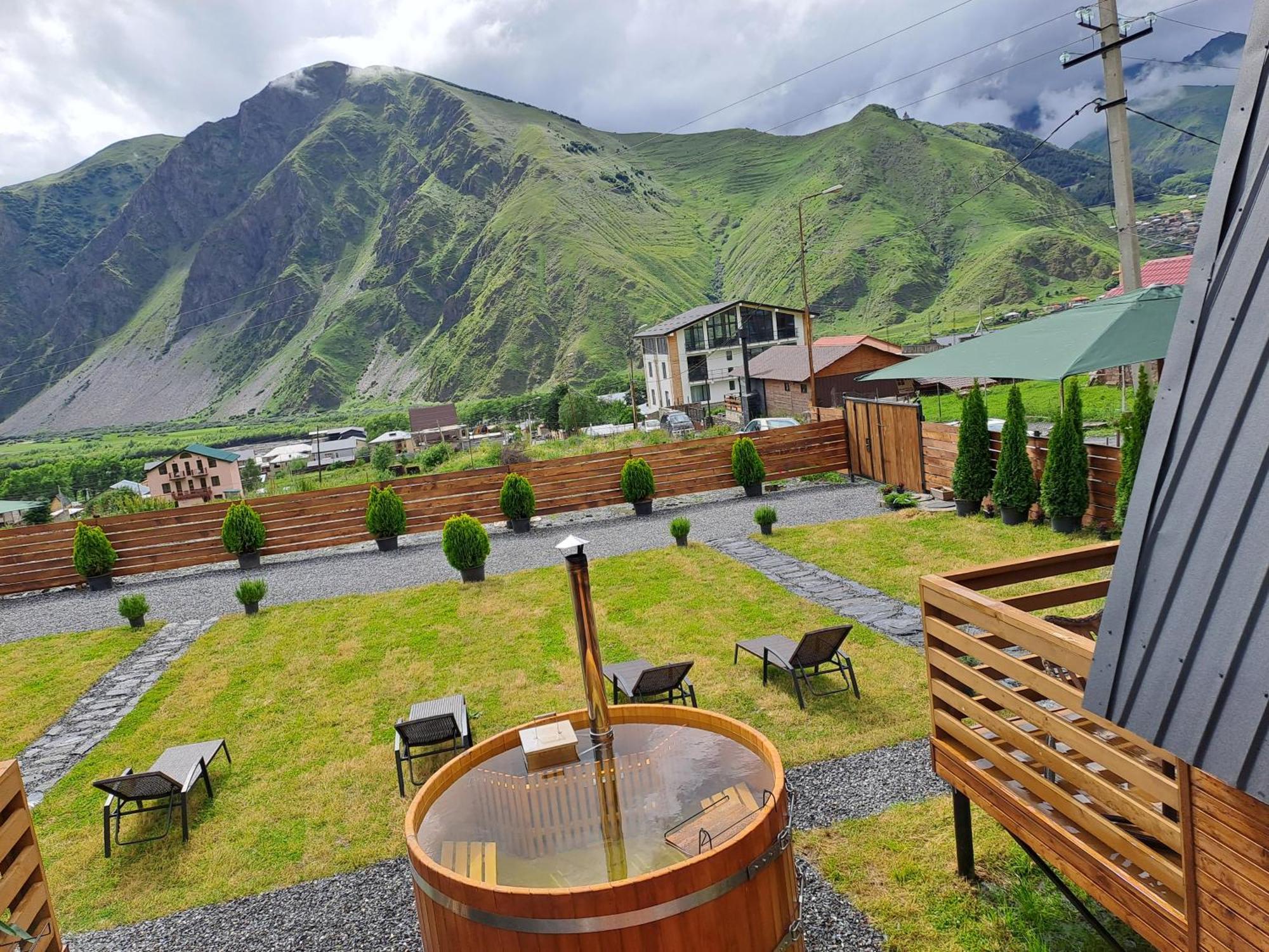 Kazbegi Spa Resort Cottages Luaran gambar