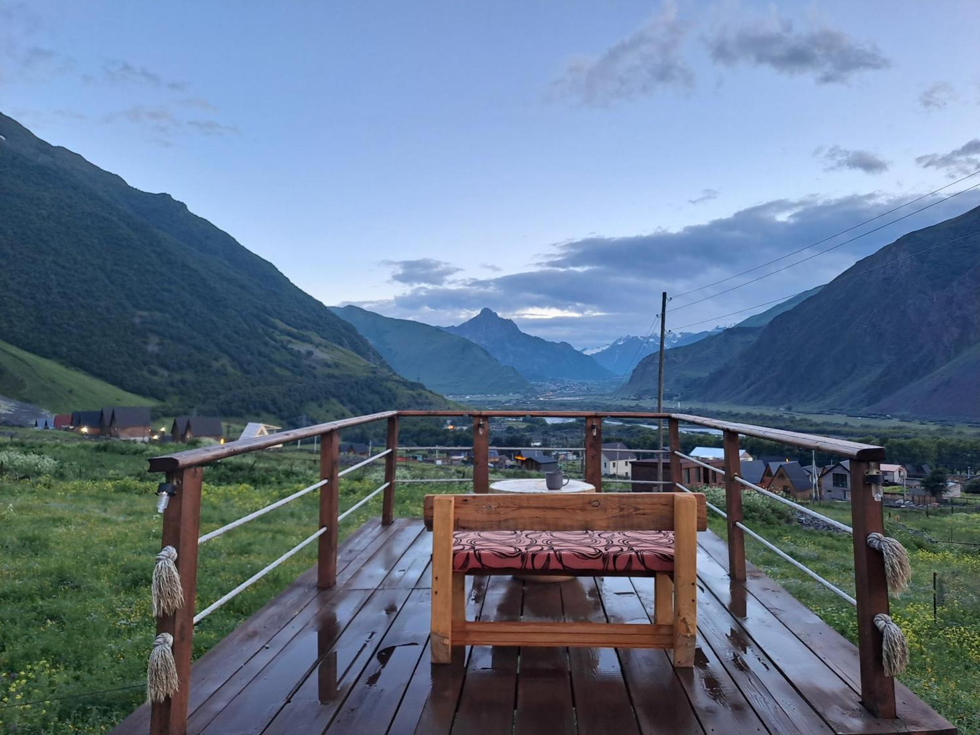 Kazbegi Spa Resort Cottages Luaran gambar